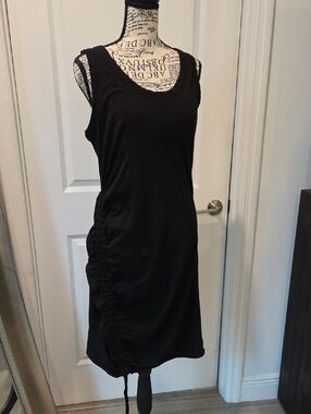 Kendall & Kylie Black Sleeveless Midi Dress with Side Ruching Size L!